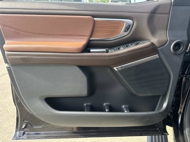 2027 Ford Expedition King Ranch