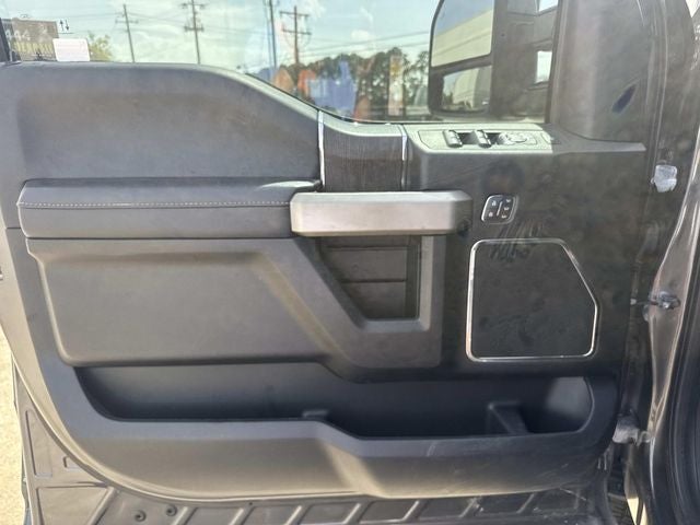2020 Ford F-250SD Lariat