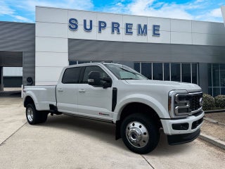 2026 Ford F-450SD Platinum DRW