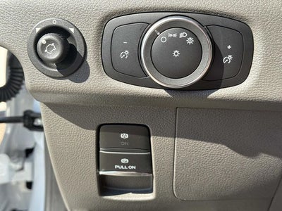 2025 Ford Transit-250 XL