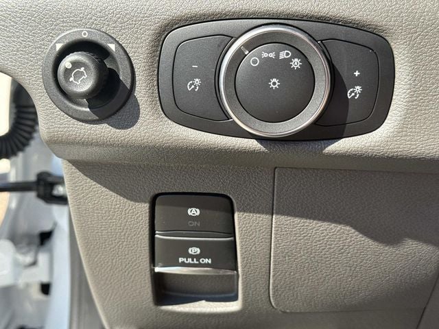 2025 Ford Transit-250 XL