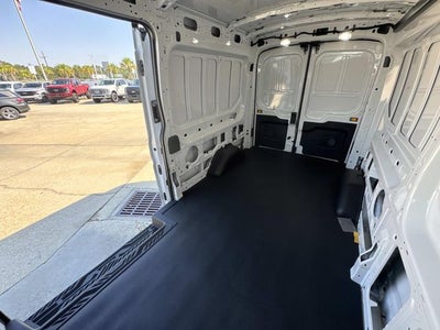 2025 Ford Transit-250 XL