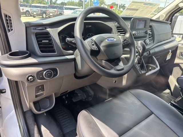 2025 Ford Transit-250 XL
