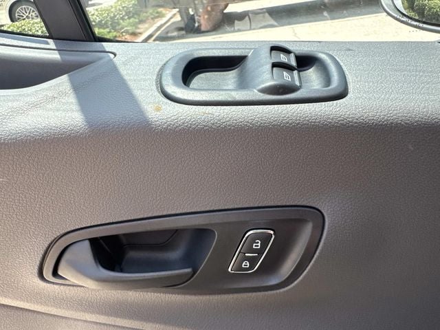 2025 Ford Transit-250 XL