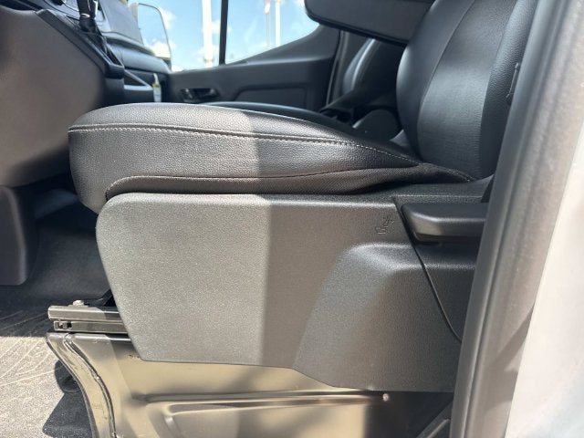 2026 Ford Transit-150 XL