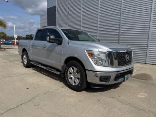2018 Nissan Titan SV