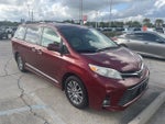 2018 Toyota Sienna XLE 8 Passenger