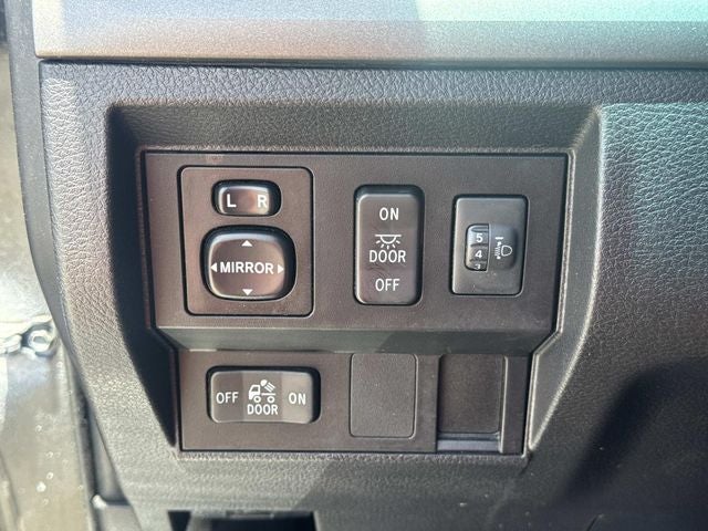 2016 Toyota Tundra SR5 4.6L V8