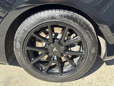 2019 Tesla Model 3 Base