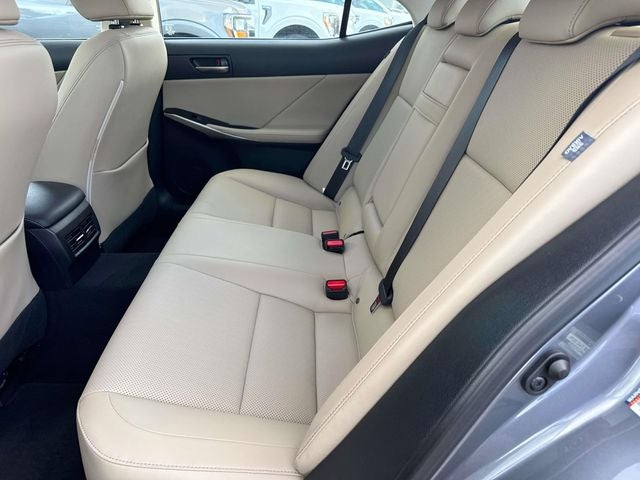 2020 Lexus IS 300