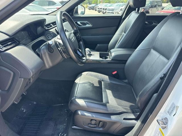2025 Land Rover Range Rover Velar Dynamic SE
