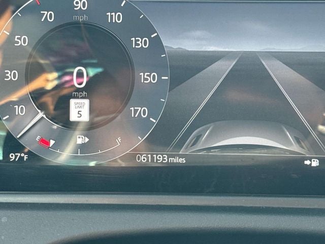 2025 Land Rover Range Rover Velar Dynamic SE