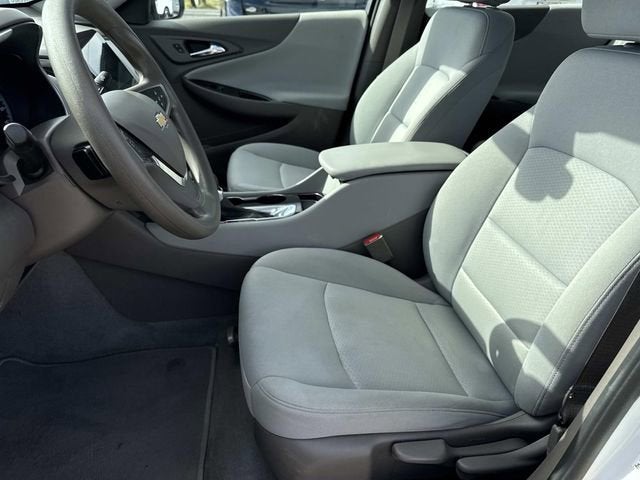 2022 Chevrolet Malibu LS