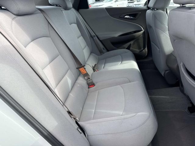 2022 Chevrolet Malibu LS