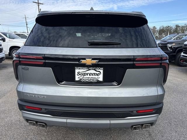 2026 Chevrolet Traverse FWD LT