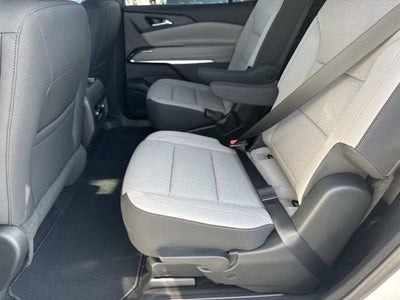 2026 Chevrolet Traverse FWD LT