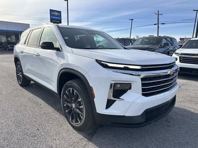 2026 Chevrolet Traverse FWD LT