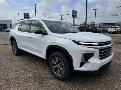 2026 Chevrolet Traverse FWD LT