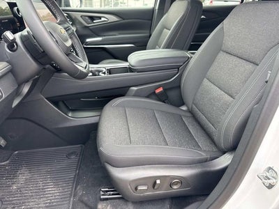2026 Chevrolet Traverse FWD LT