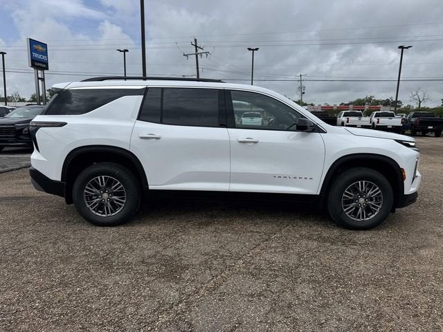2026 Chevrolet Traverse FWD LT
