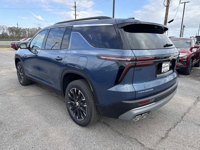 2026 Chevrolet Traverse FWD LT