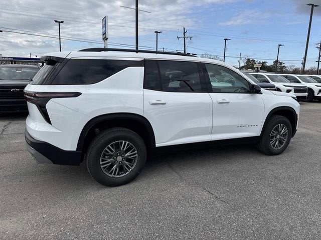 2026 Chevrolet Traverse FWD LT