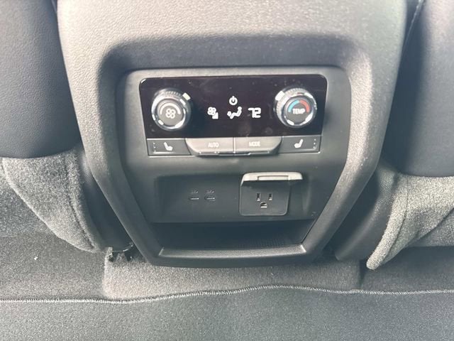 2026 Chevrolet Traverse FWD High Country