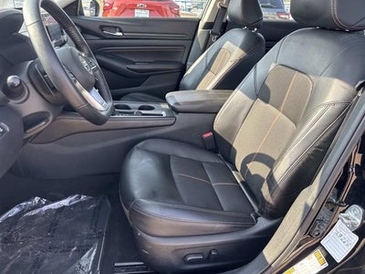 2022 Nissan Altima 2.5 SR