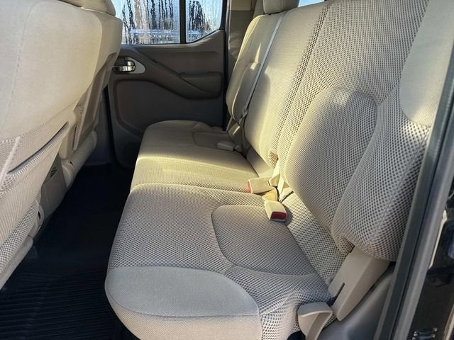 2014 Nissan Frontier SV