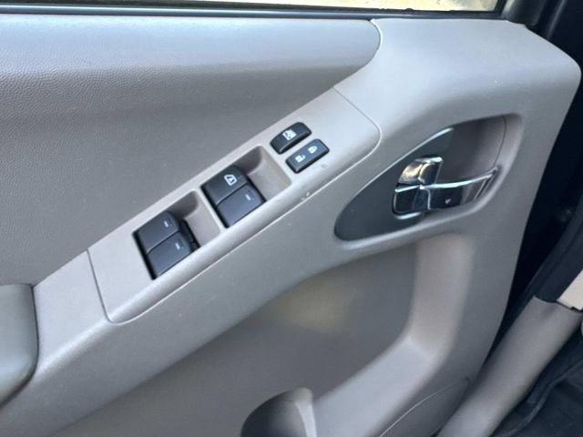 2014 Nissan Frontier SV