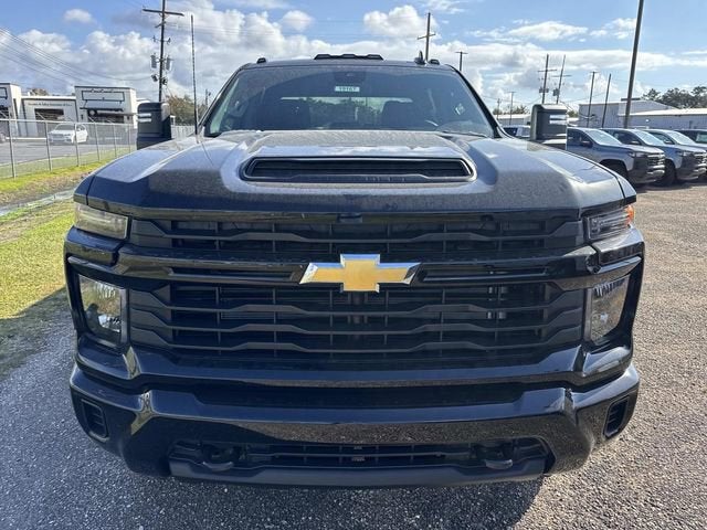 2026 Chevrolet Silverado 2500HD Custom