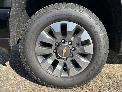 2026 Chevrolet Silverado 2500HD Custom