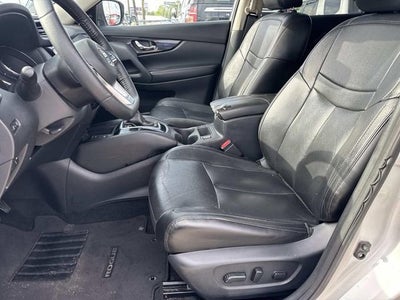 2020 Nissan Rogue SL