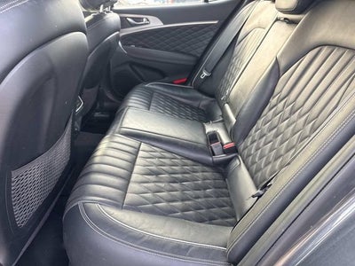 2021 Genesis G70 2.0T