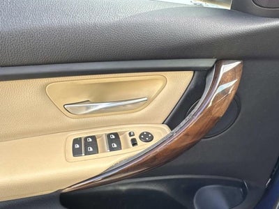 2017 BMW 3 Series 320i