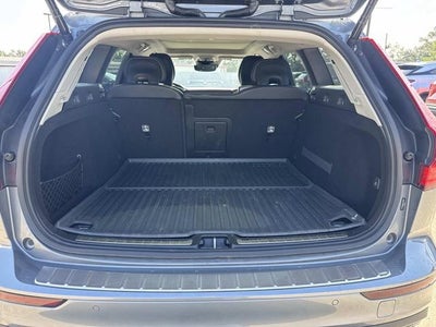 2020 Volvo V60 Cross Country T5