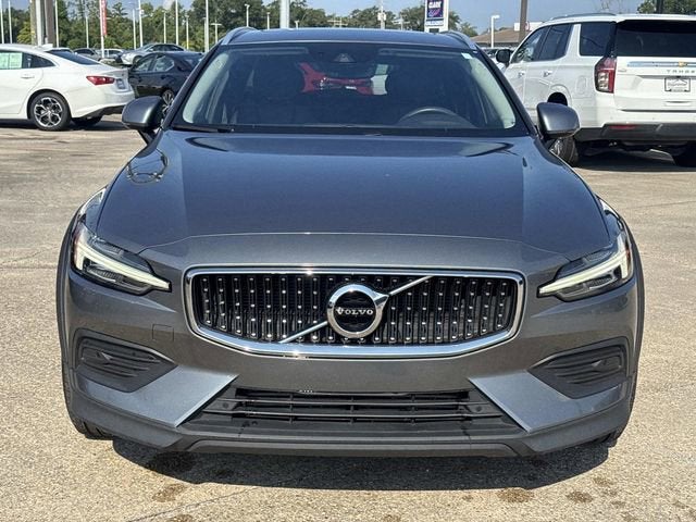 2020 Volvo V60 Cross Country T5
