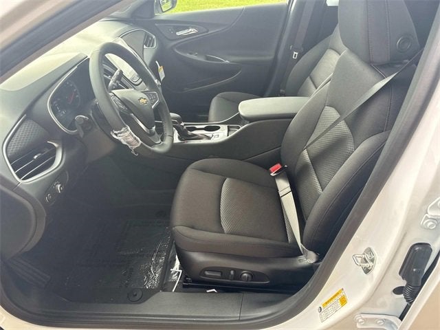 2025 Chevrolet Malibu RS