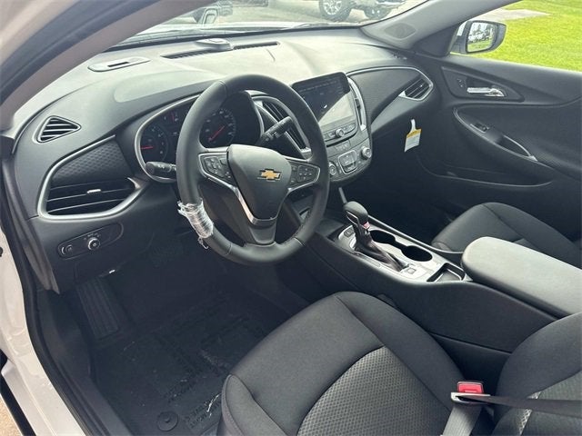 2025 Chevrolet Malibu RS