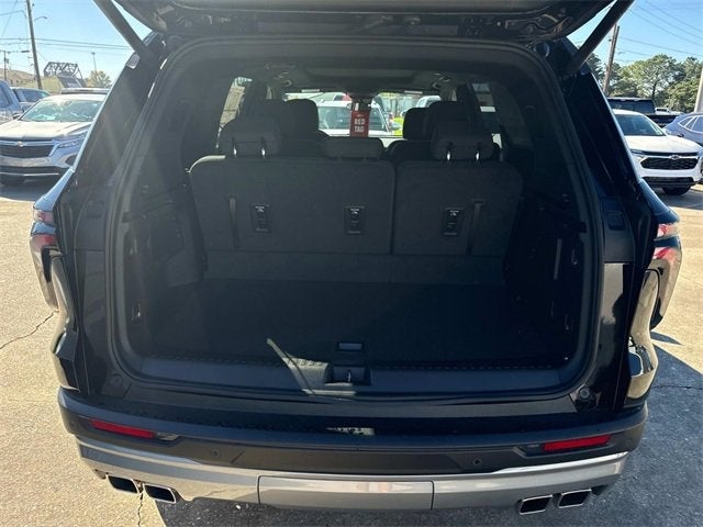 2025 Chevrolet Traverse FWD LT