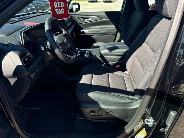 2025 Chevrolet Traverse FWD LT